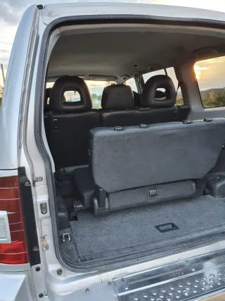 Mitsubishi Pajero 2002
