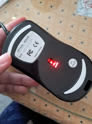 Ratón USB Negro y Plateado