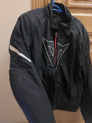 Chaqueta Moto Dainese Negra