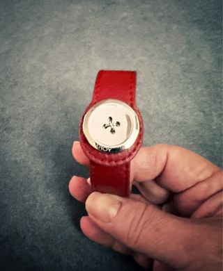 Pulsera Viceroy Roja con Detalle Botón Plateado