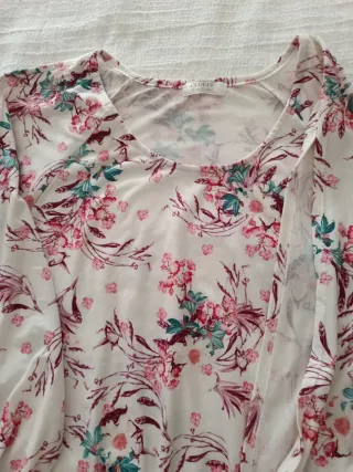 Blusa floral mujer