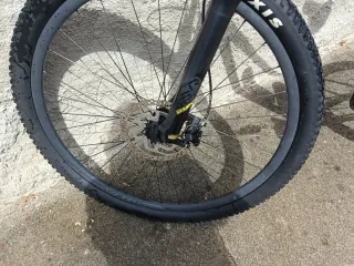 Bicicleta Scott Scale 980 Rossa