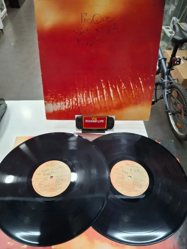 Vinilo The Cure Kiss Me Kiss Me Kiss Me