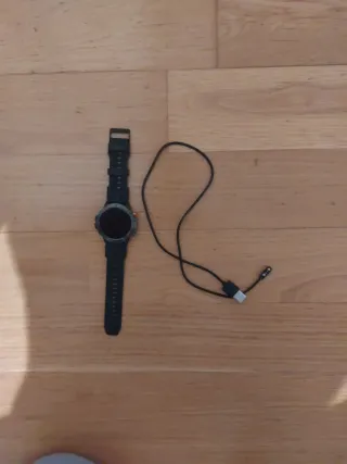 Reloj Inteligente Negro y Naranja