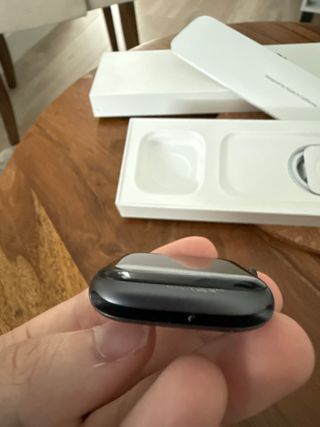 Apple Watch SE (2020) Space Gray.