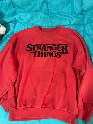 Sudadera Stranger Things Roja