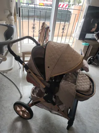 Carrito, capazo, bañera y portabebés