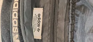 Riñonera Adidas Negra Terciopelo