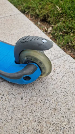 Patinete Globber Evo Confort 3 Ruedas+ regalo casc