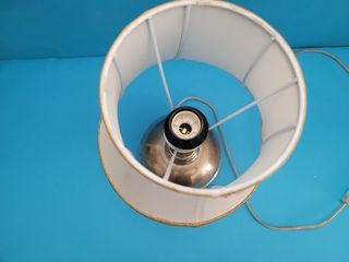 lume lampada lumetto comò comodino da tavolo scrit