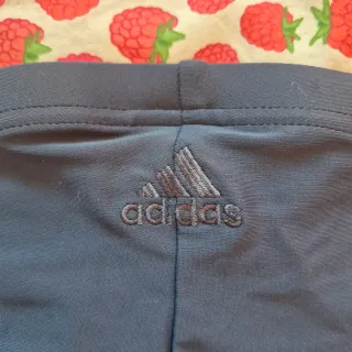 Short deportivo Adidas