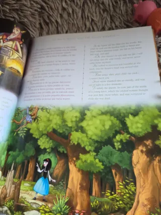 Cuenta cuentos bilingüe (English and Spanish Ed...