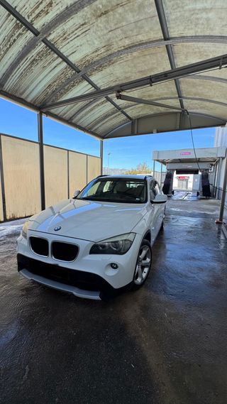 BMW X1 2011 xDrive18