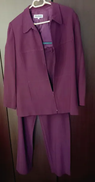 Traje de chaqueta morado mujer