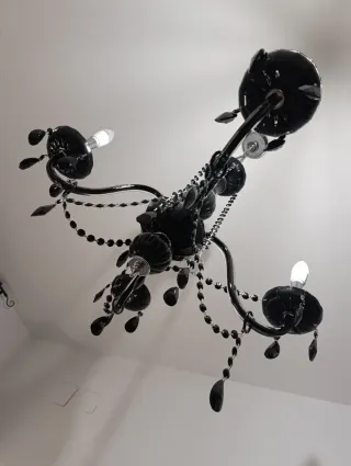 Lámpara araña cristal negra con piedras