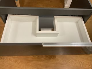 Mueble de baño Roca 80X46 . Se vende sin lavabo.