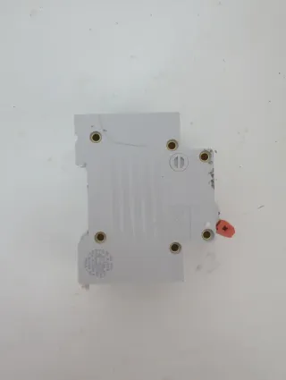 Interruptor magnetotérmico LS BKN C25