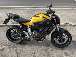 Yamaha MT-07 2015