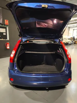 Ford Fiesta 1.4 TDCi.. Economico!!