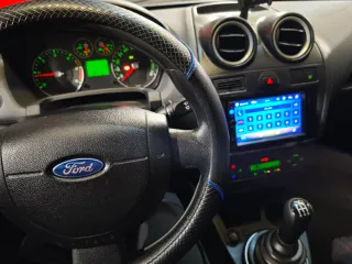 Ford Fiesta 1.4 TDCi.. Economico!!