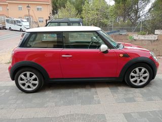 MINI one R56 1.4 CC 95 CV