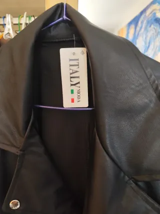 Cazadora "Polipiel"  Negra