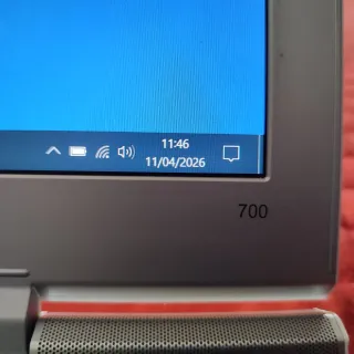 Portátil Lenovo 700ISK i7 blanco