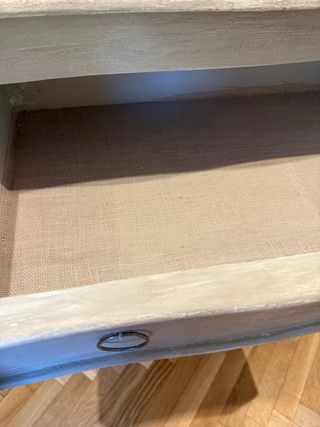 Cómoda de madera estilo francés