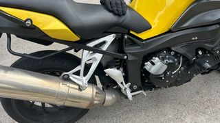 BMW K1200R Negra y Amarilla