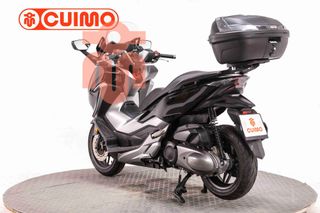 HONDA FORZA 300