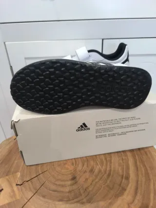 Zapatillas Adidas VS Switch Velcro Blanca talla 33