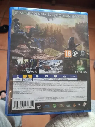 ARK Survival Evolved PS4