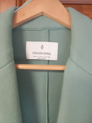 Abrigo azul turquesa, Stradivarius