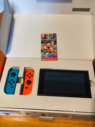 Nintendo Switch + Mario Kart 8 Deluxe + Accesorios