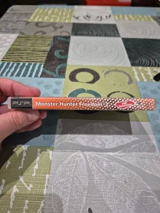 MONSTER HUNTER E FREEDOM Sony PSP