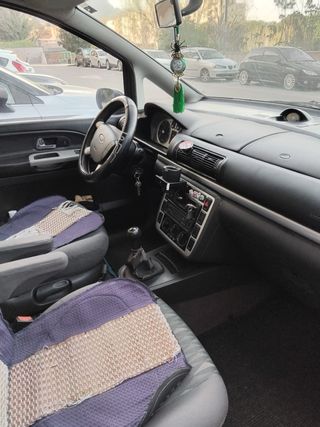 Ford Galaxy 2003