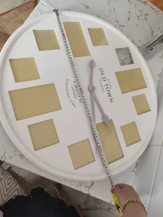 Reloj Old Town Clocks Blanco y Dorado