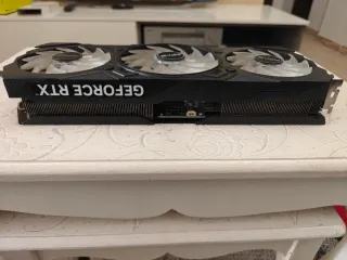 GeForce RTX 4070 SUPER