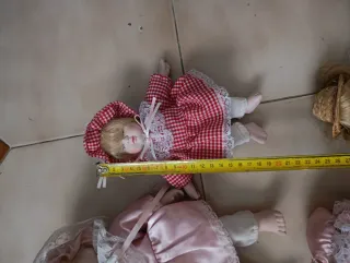 Lote de 8 muñecas de porcelana