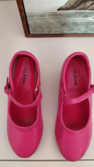 Zapatos Flamenca Niña Fucsia. Talla 29