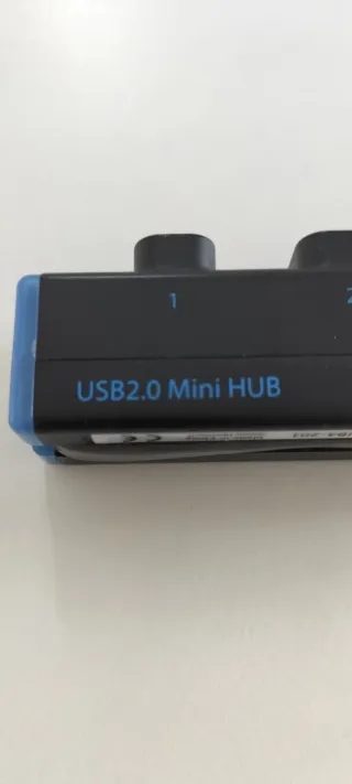 Mini Hub USB 2.0 a 4 porte Techly