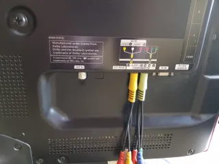 Televisión Samsung LED Negra 32'