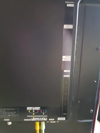 Televisión Samsung LED Negra 32'