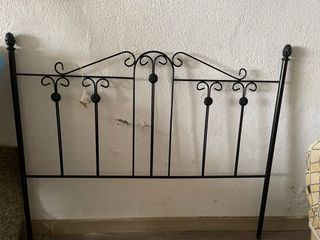 Cabecero de forja negro