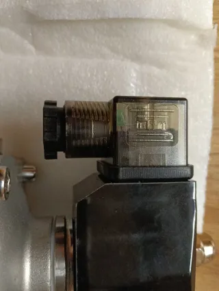 Válvula Solenoide Eléctrica