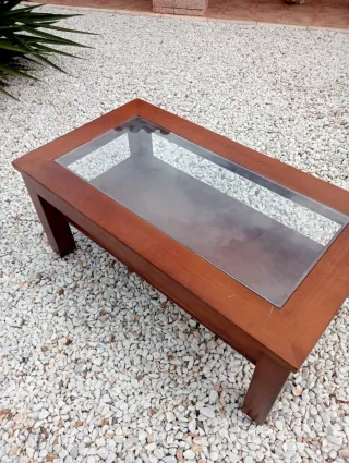Mesa baja madera y cristal