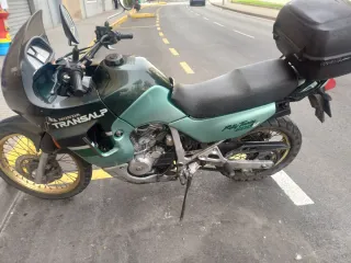 Honda Transalp 600V Verde ITV Nov27