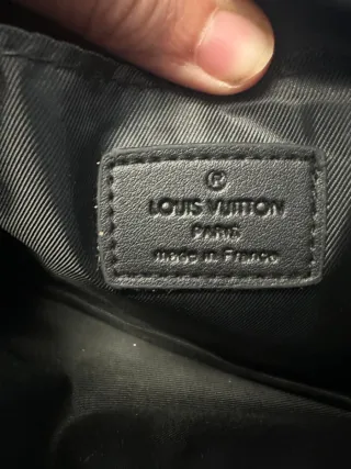 Cartera Louis Vuitton Negra y Gris