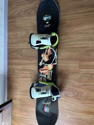 Tabla Snowboard Endeavor con Botas y Fijaciones