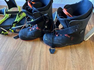Tabla Snowboard Endeavor con Botas y Fijaciones